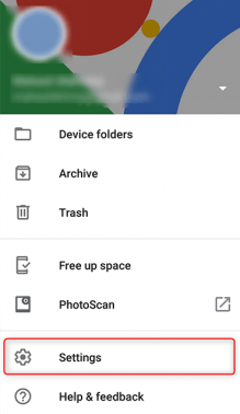 انتقل الى الإعدادات في تطبيق صور Google على هاتفك